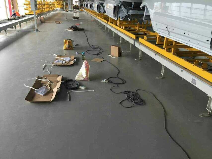 捷豹路虎騰方工廠(chǎng)車(chē)間PVC地板