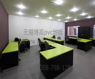 提升公司形象，選騰方辦公室塑膠地板