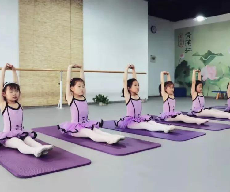 兒童舞蹈培訓(xùn)，環(huán)保無甲醛是重中之重！